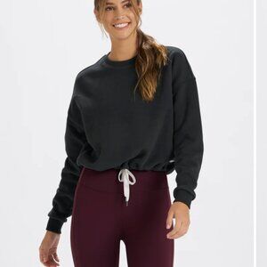 Vuori Restore Crew in Black size Small